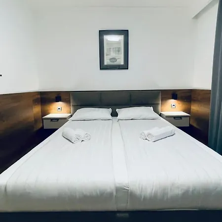 Kollar D - Prenociste * Subotica