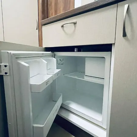 Kollar D - Prenociste