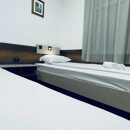 Kollar D - Prenociste *