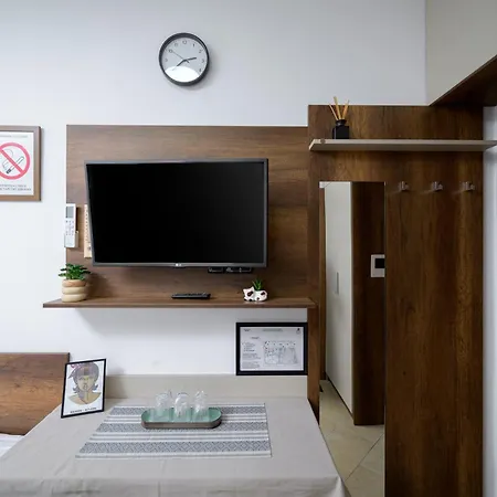 Kollar D - Prenociste * Subotica