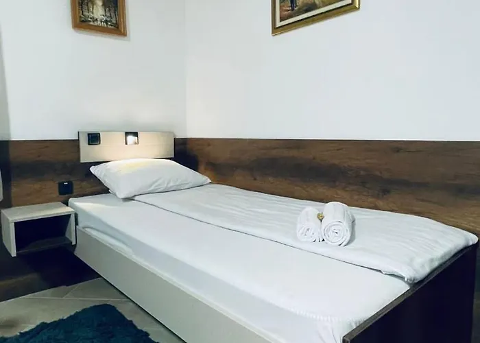 Apartman Kollar D - Prenociste *