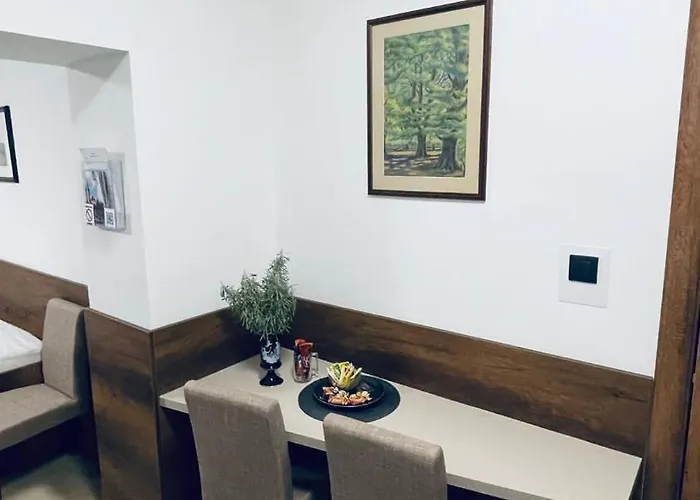 Kollar D - Prenociste * Subotica