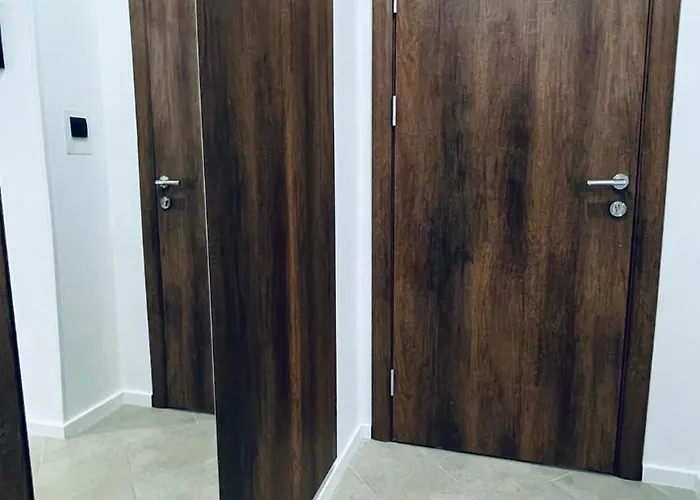 Kollar D - Prenociste スボティツァ