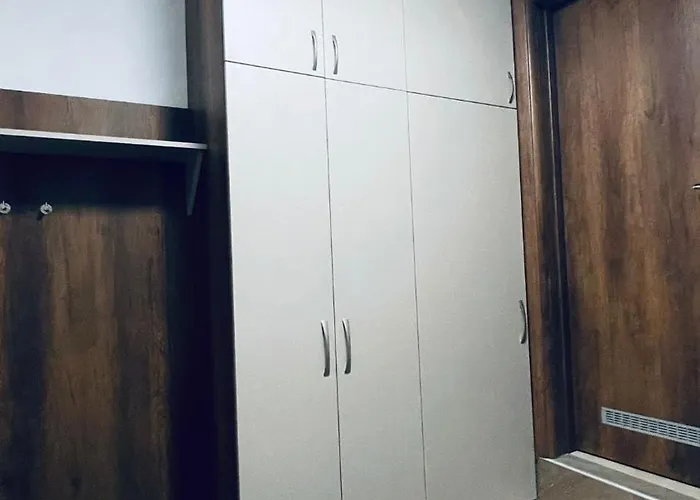 Kollar D - Prenociste * Subotica