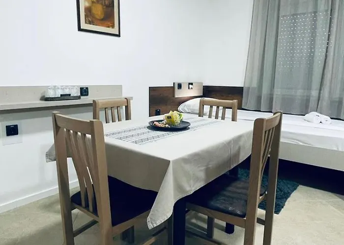 Apartman Kollar D - Prenociste