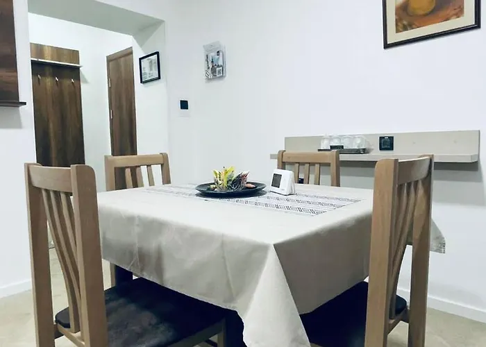 Apartman Kollar D - Prenociste *