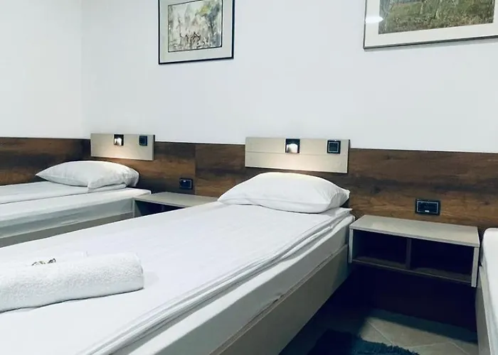 Kollar D - Prenociste *