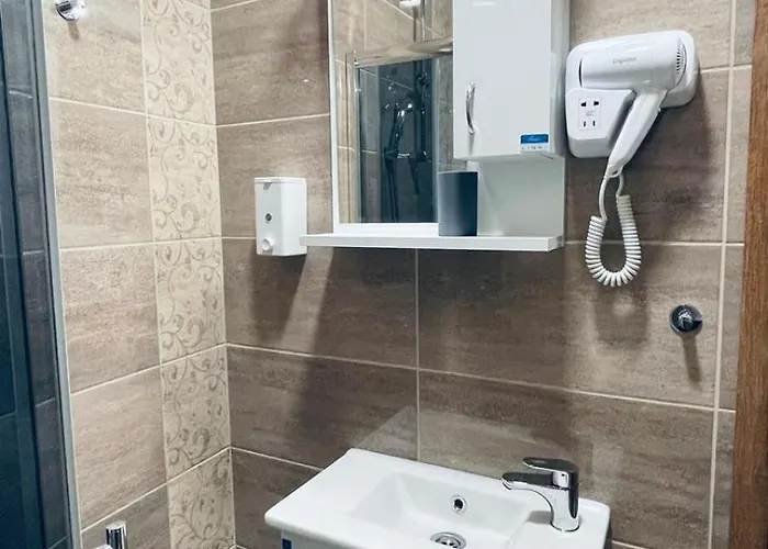 Kollar D - Prenociste *