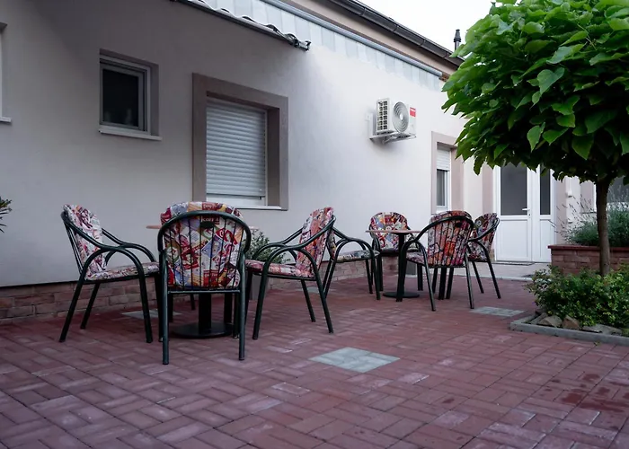 Kollar D - Prenociste Apartman