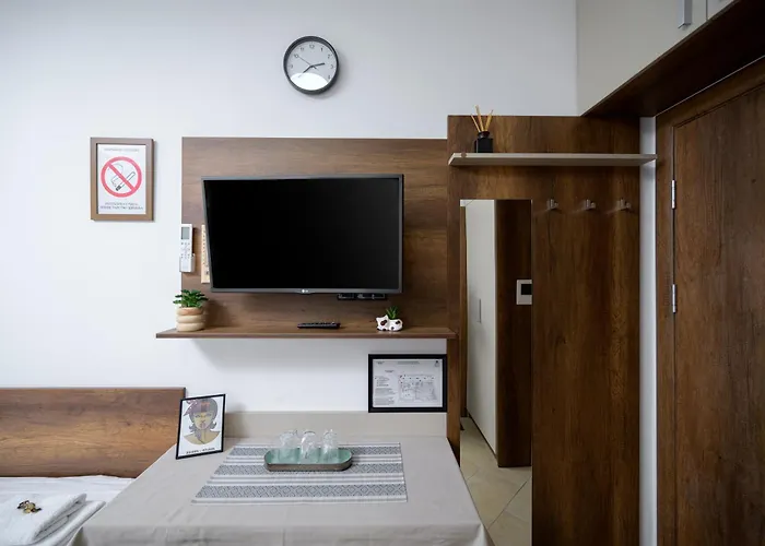 Kollar D - Prenociste * スボティツァ